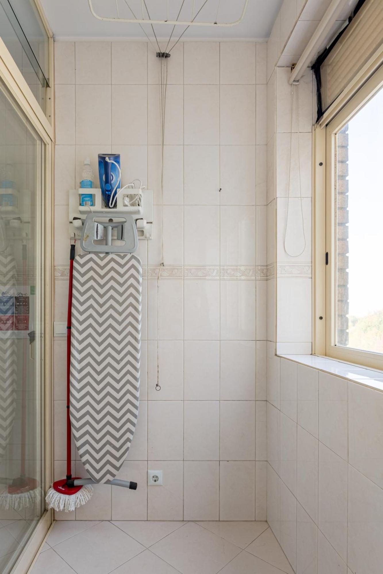 Joivy Stylish City Centre Flat With Parking Maía Esterno foto