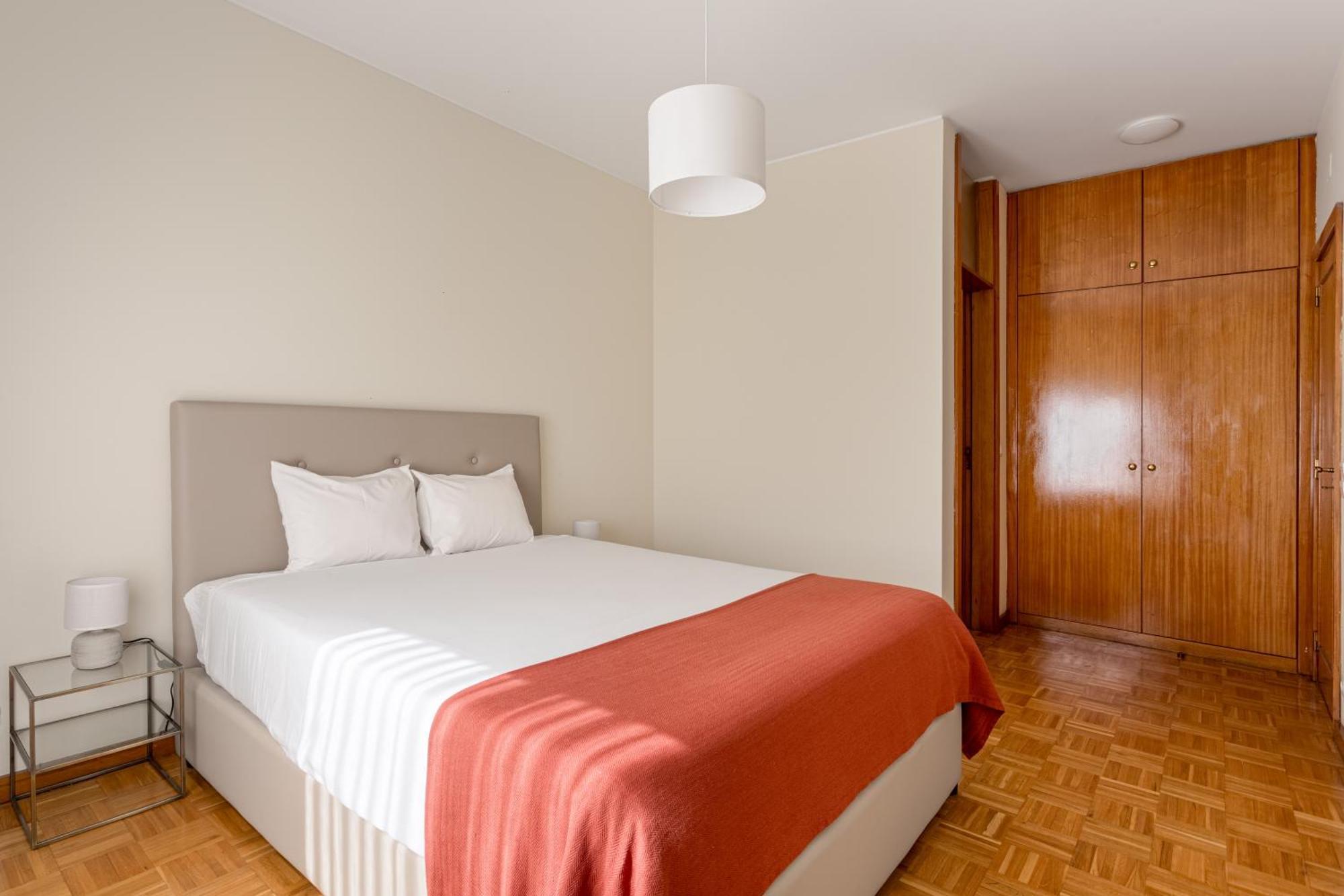 Joivy Stylish City Centre Flat With Parking Maía Esterno foto