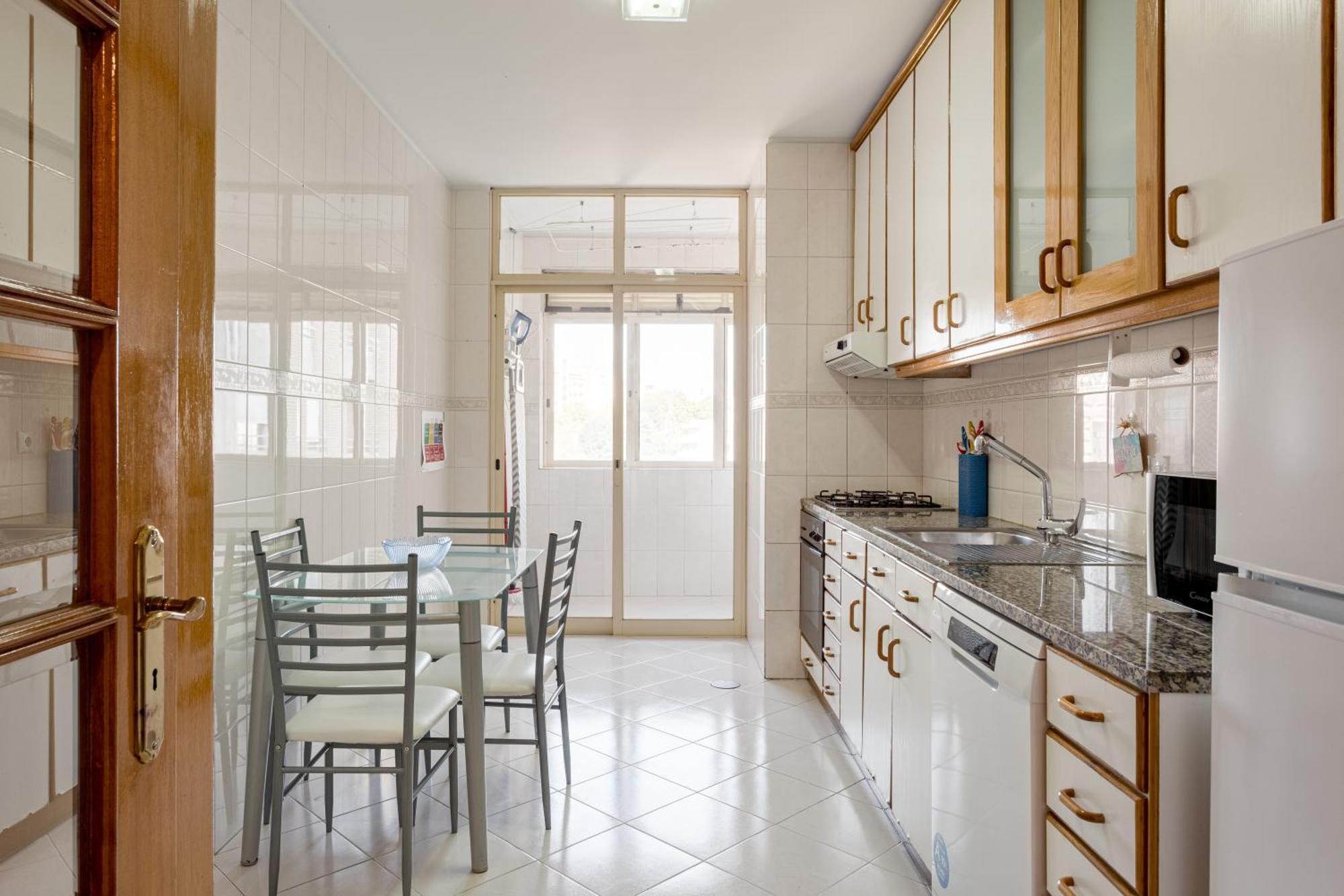 Joivy Stylish City Centre Flat With Parking Maía Esterno foto