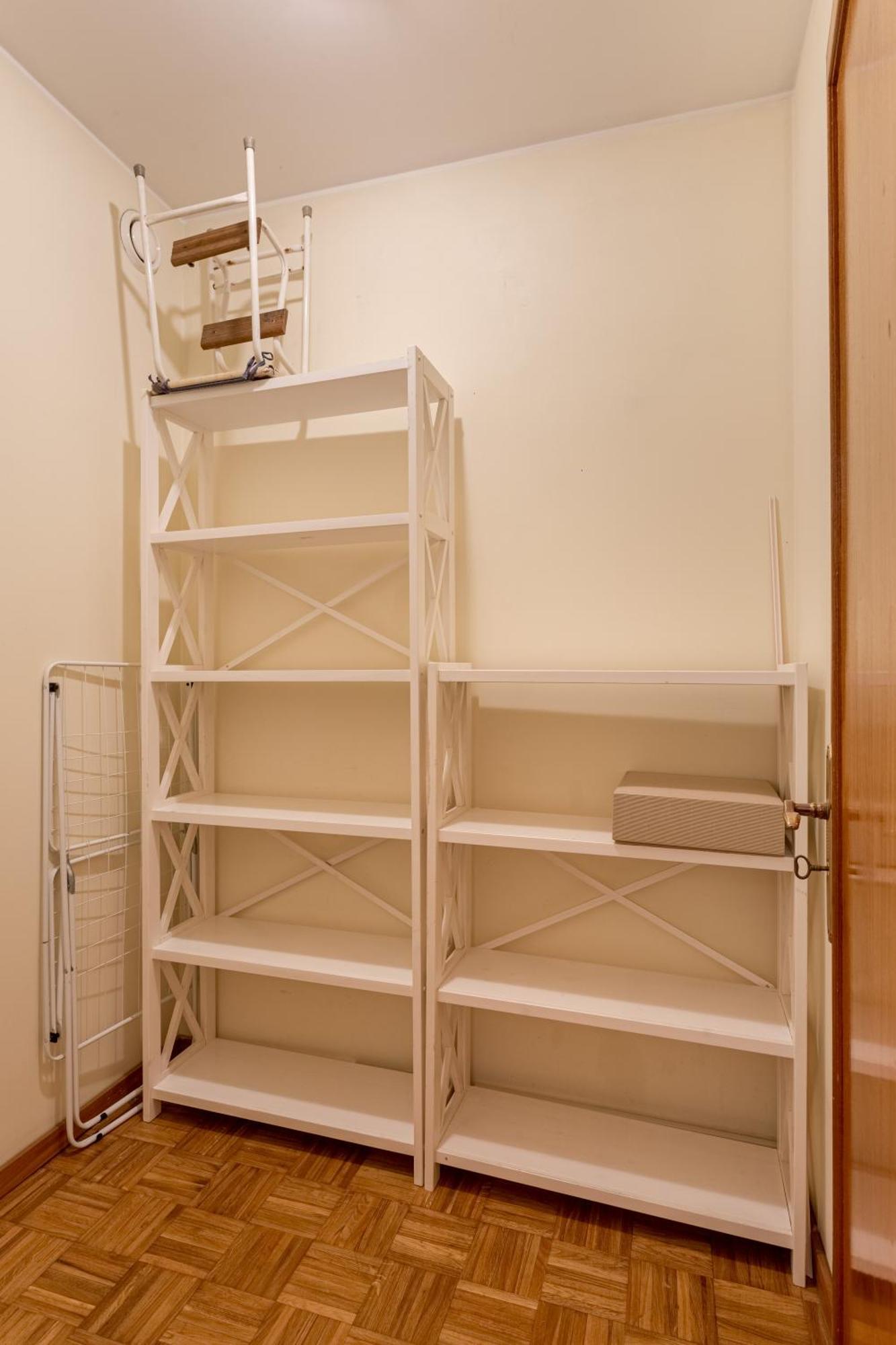 Joivy Stylish City Centre Flat With Parking Maía Esterno foto